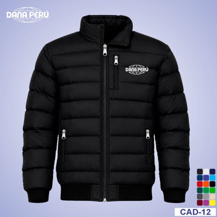 Somos Dana Perú empresa peruana líder en la fabricación de casacas personalizadas con logo bordado para empresas e instituciones. Ofrecemos los precios más bajos del mercado y alta calidad en acabados de confección. Hacemos envíos a todo el Perú.