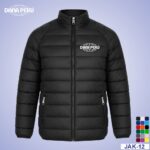 Dana Perú empresa de confecciones especializada en la fabricación de casacas empresariales personalizadas con logo bordado. Nuestros precios son económicos y las prendas de alta calidad. Despachos a todo el Perú.