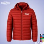 Dana Perú fabrica y distribuye casacas corporativas impermeables personalizadas con diseños modernos, excelente calidad y precios accesibles