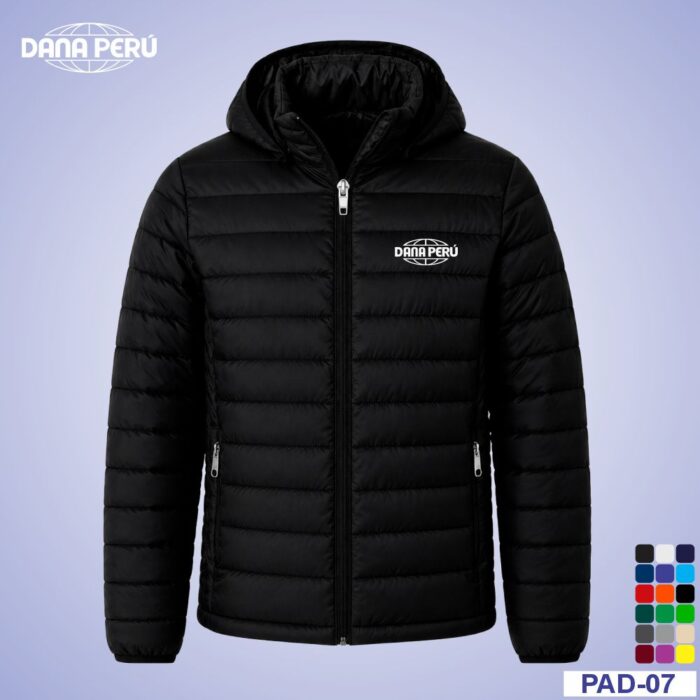 Dana Perú fabrica y distribuye casacas corporativas impermeables personalizadas con logo en diseños modernos, excelente calidad y precios económicos.