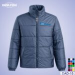 Dana Perú empresa peruana fabricante de Casacas Acolchadas Publicitarias de excelente calidad a precios económicos.