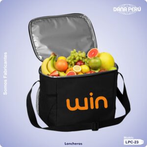 Cooler publicitario personalizado con logo bordado y estampado a precio de fabrica. Alta calidad. Envíos a todo el Perú.