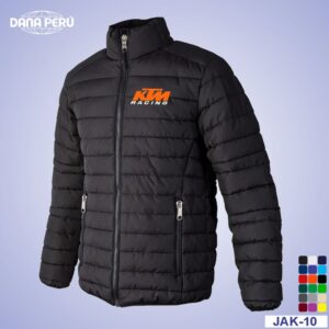 Dana Perú fabricante de casacas corporativas personalizadas con logo bordado, alta calidad a precio económico.