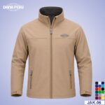 Dana Perú fabrica y distribuye Casacas Softshell Bordadas con Logo. Casaca de alta calidad a precio económico. Hacemos envíos a todo el Perú.